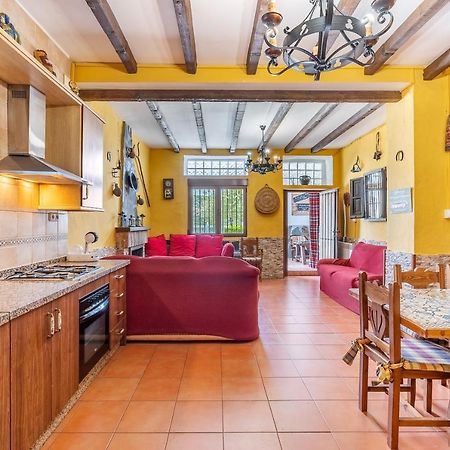 Villa Maria Illora Bagian luar foto