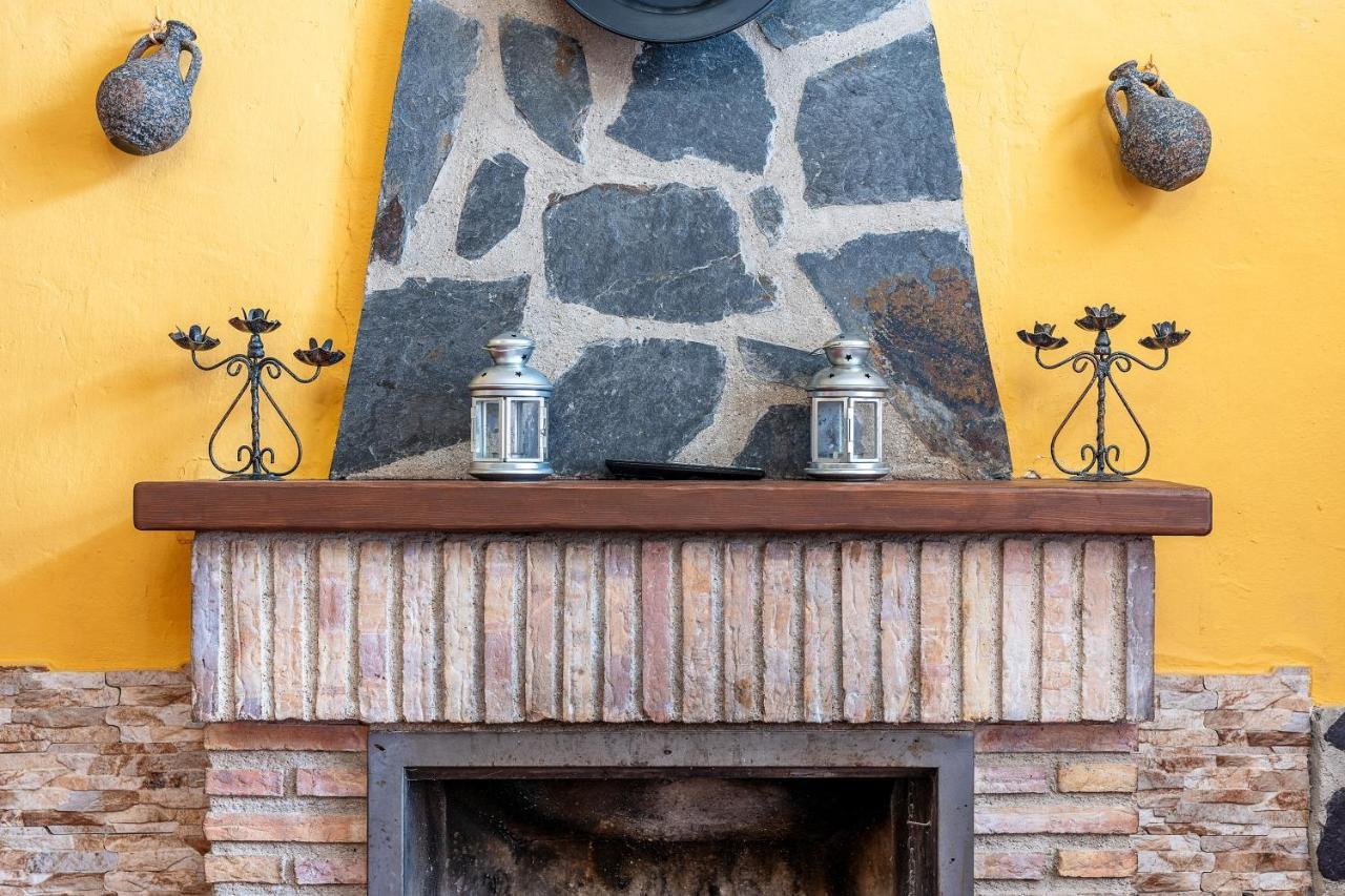Villa Maria Illora Bagian luar foto