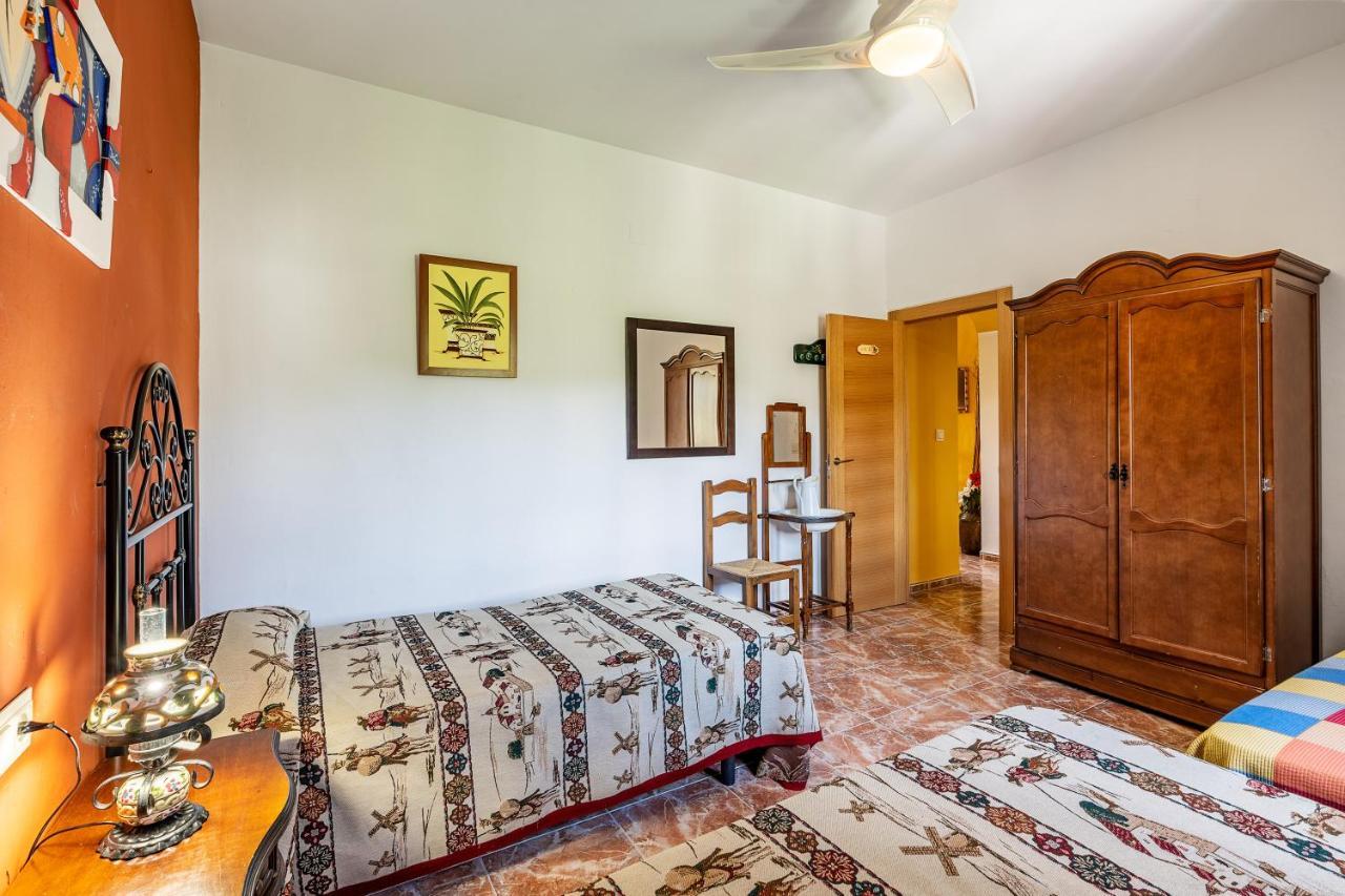 Villa Maria Illora Bagian luar foto